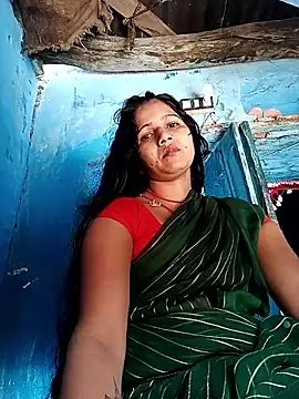 Jooli xx online show from March 29, 2026, 3:08 am