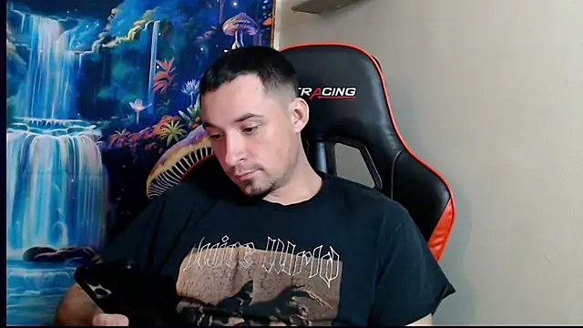 Snapshot of YoBlezz chatting on January 11, 2026, 1:45 am YoBlezz online show from January 11, 2026, 1:45 am