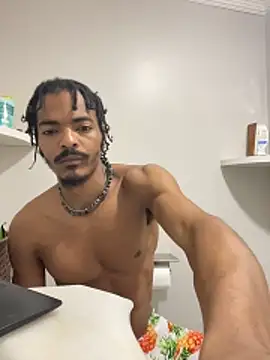 Snapshot of TRILLAHUNG chatting on October 23, 2025, 7:40 am TRILLAHUNG online show from October 23, 2025, 7:40 am