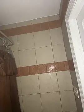 Snapshot of TRILLAHUNG chatting on November 25, 2025, 8:53 pm TRILLAHUNG online show from November 25, 2025, 8:53 pm