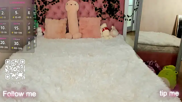 Snapshot of LightStar_18 chatting on November 21, 2025, 4:06 pm LightStar 18 online show from November 21, 2025, 4:06 pm