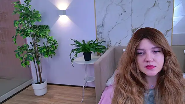 Snapshot of AlmaSound chatting on December 3, 2025, 3:40 am AlmaSound online show from December 3, 2025, 3:40 am