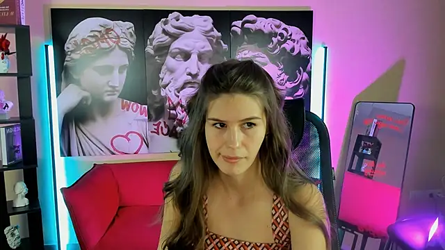 EmillySparks online show from September 9, 2025, 1:20 pm