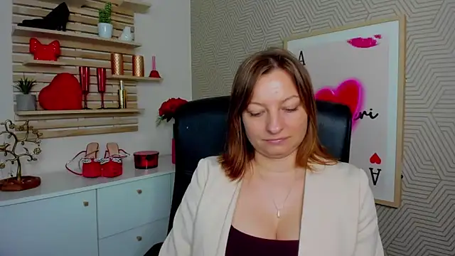 angelaSamt online show from April 28, 2026, 5:34 am