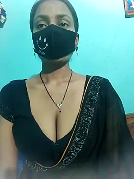 posewith online show from March 5, 2026, 10:48 pm