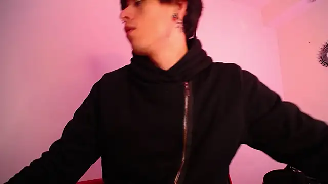 Snapshot of Anhonymus_ chatting on December 16, 2025, 4:28 am Anhonymus online show from December 16, 2025, 4:28 am