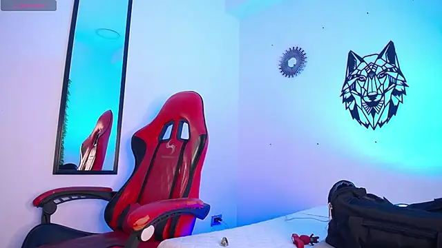 Snapshot of Anhonymus_ chatting on December 5, 2025, 4:00 am Anhonymus online show from December 5, 2025, 4:00 am