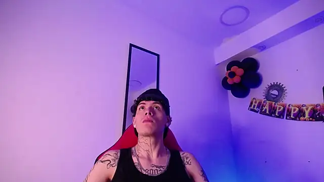 Snapshot of Anhonymus_ chatting on October 23, 2025, 3:49 am Anhonymus online show from October 23, 2025, 3:49 am