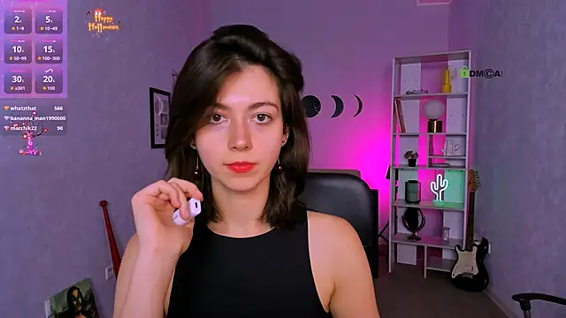 kitniss dreamy online show from November 9, 2025, 1:31 am