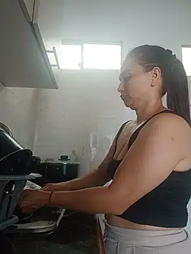 Amanda39 online show from June 3, 2026, 8:13 pm