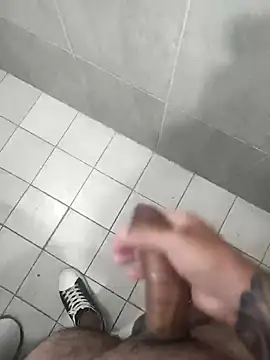 Snapshot of rorope chatting on December 14, 2025, 9:09 pm rorope online show from December 14, 2025, 9:09 pm