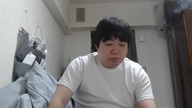 Snapshot of raterate555 chatting on November 12, 2025, 12:15 am raterate555 online show from November 12, 2025, 12:15 am