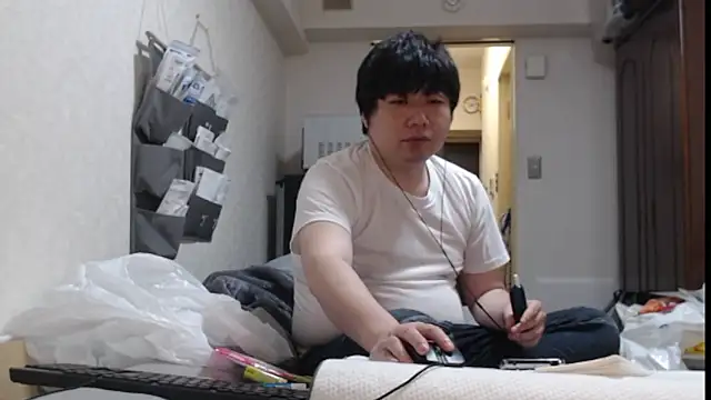 raterate555 online show from May 12, 2026, 12:22 pm