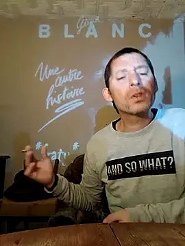 frederic198 online show from March 18, 2026, 8:32 pm