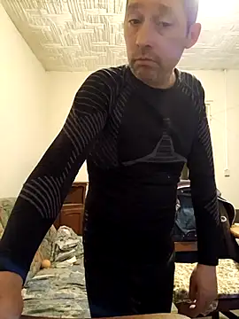 Snapshot of frederic198 chatting on November 9, 2025, 8:35 pm frederic198 online show from November 9, 2025, 8:35 pm