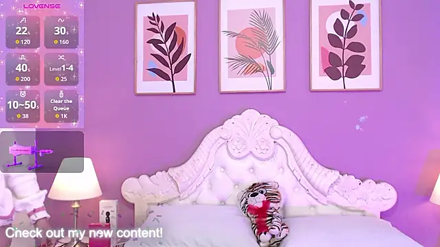 HatsaJones online show from March 19, 2026, 4:01 am