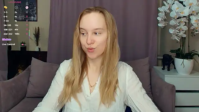 SoonMoor online show from February 13, 2026, 6:41 pm