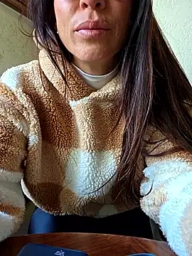 sexy7883 online show from April 11, 2026, 7:38 am