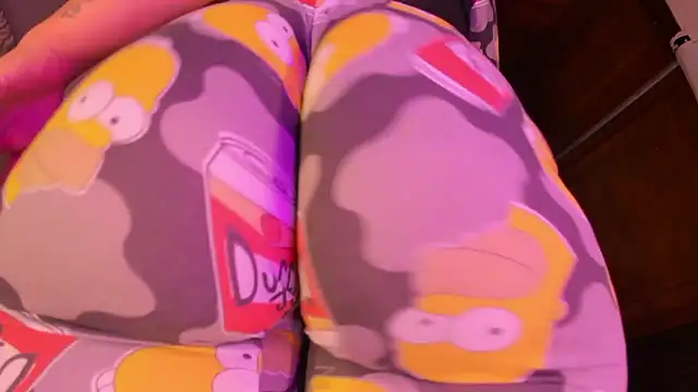 Snapshot of Gabby_Haze chatting on February 4, 2026, 4:51 am Gabby Haze online show from February 4, 2026, 4:51 am