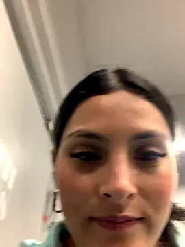 Snapshot of Berta_arevalo_blsd chatting on November 27, 2025, 2:01 am Berta arevalo blsd online show from November 27, 2025, 2:01 am