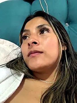 Snapshot of Berta_arevalo_blsd chatting on October 24, 2025, 4:06 pm Berta arevalo blsd online show from October 24, 2025, 4:06 pm