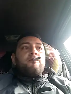 angelitocalientico online show from October 27, 2025, 12:06 pm