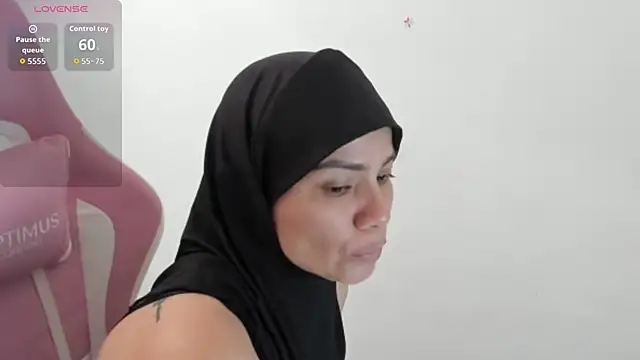 Snapshot of dalila_kemur chatting on November 13, 2025, 4:11 pm dalila kemur online show from November 13, 2025, 4:11 pm