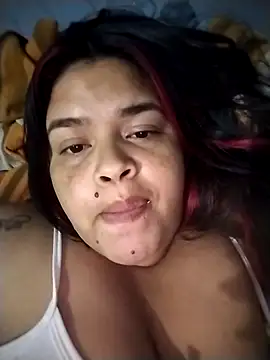 Snapshot of Marianny_1219 chatting on September 22, 2025, 3:56 am Marianny 1219 online show from September 22, 2025, 3:56 am