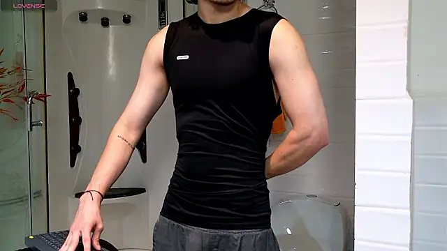 enzo steel online show from March 15, 2026, 7:54 pm