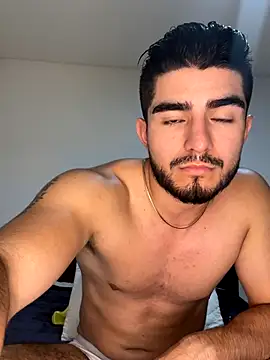 Snapshot of zayn_maximoff chatting on September 15, 2025, 4:02 am zayn maximoff online show from September 15, 2025, 4:02 am