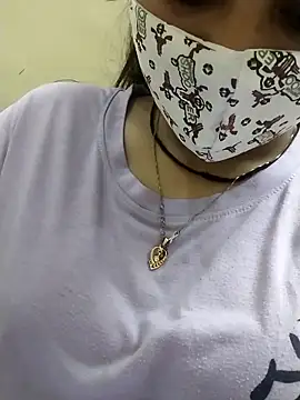 Snapshot of Sex_Queen_aaraya chatting on September 15, 2025, 4:40 pm Sex Queen aaraya online show from September 15, 2025, 4:40 pm