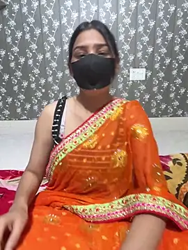 Snapshot of Sex_Queen_aaraya chatting on May 5, 2026, 1:47 pm Sex Queen aaraya online show from May 5, 2026, 1:47 pm