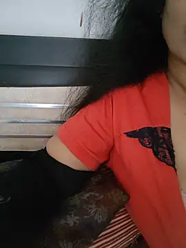 Snapshot of Deepa_Sharma143 chatting on July 17, 2026, 2:20 am Deepa Sharma143 online show from July 17, 2026, 2:20 am