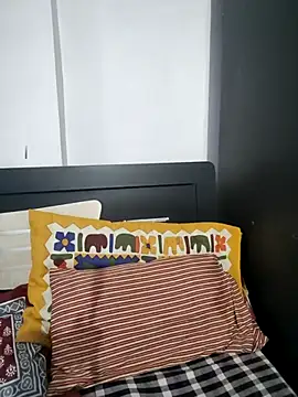 Snapshot of Deepa_Sharma143 chatting on October 30, 2025, 1:37 am Deepa Sharma143 online show from October 30, 2025, 1:37 am