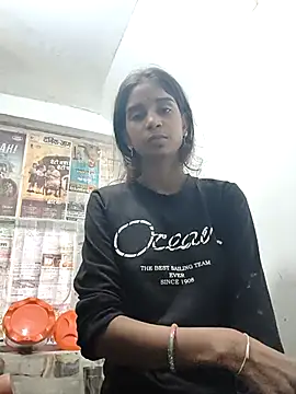 Snapshot of Hot-Soniya2 chatting on October 27, 2025, 3:40 am Hot-Soniya2 online show from October 27, 2025, 3:40 am