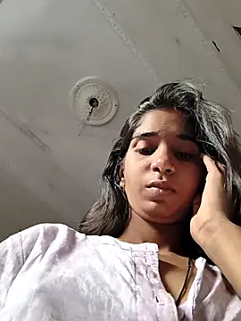 Snapshot of Hot-Soniya2 chatting on October 8, 2025, 11:12 am Hot-Soniya2 online show from October 8, 2025, 11:12 am