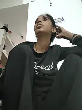 Hot-Soniya2 online show from November 11, 2025, 5:02 am