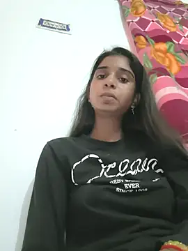 Snapshot of Hot-Soniya2 chatting on October 26, 2025, 7:53 am Hot-Soniya2 online show from October 26, 2025, 7:53 am