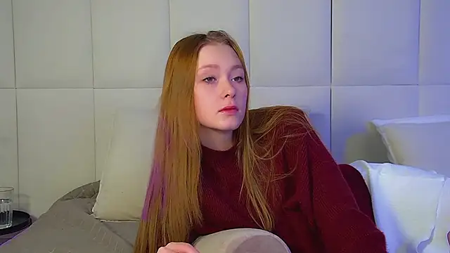 AgataFoxley online show from November 16, 2025, 6:07 am