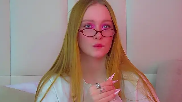 AgataFoxley online show from November 30, 2025, 6:25 am