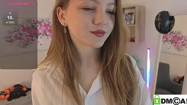 Snapshot of Sue_Sanders chatting on February 7, 2026, 6:21 am Sue Sanders online show from February 7, 2026, 6:21 am