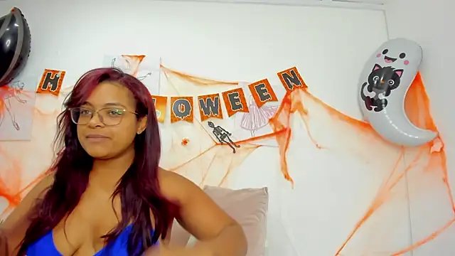 Hill Brownie online show from October 29, 2025, 12:59 pm