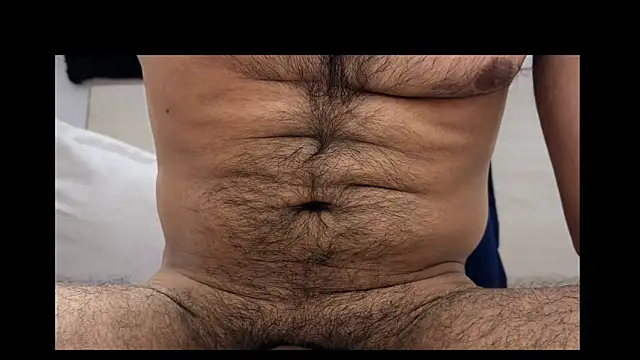 yourhunk69 online show from February 9, 2026, 6:50 pm