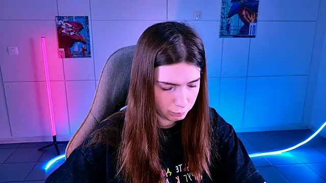 Snapshot of AliceCUNTach chatting on November 14, 2025, 5:11 am AliceCUNTach online show from November 14, 2025, 5:11 am