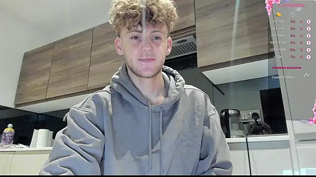 DominantAlex18 online show from December 23, 2025, 5:07 am