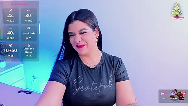 Snapshot of TianaGlow26 chatting on November 22, 2025, 7:24 pm TianaGlow26 online show from November 22, 2025, 7:24 pm