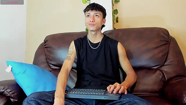 Lean Portman online show from March 17, 2026, 2:20 pm