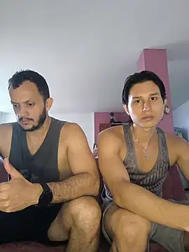 Snapshot of TeddyBear_07 chatting on November 18, 2025, 1:03 pm TeddyBear 07 online show from November 18, 2025, 1:03 pm