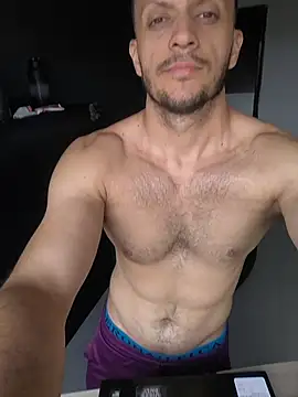 Snapshot of TeddyBear_07 chatting on November 29, 2025, 1:44 pm TeddyBear 07 online show from November 29, 2025, 1:44 pm