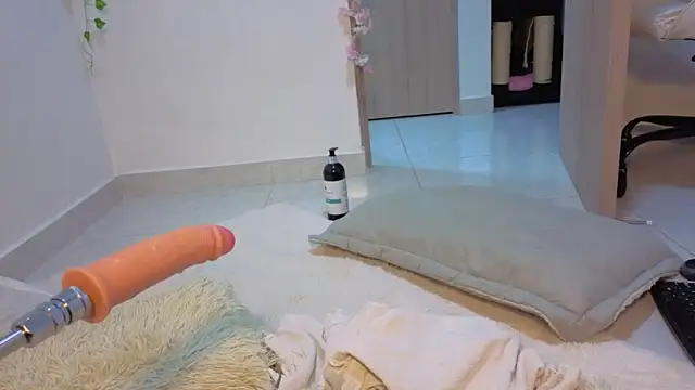 Snapshot of 0ne_0f_0ne chatting on November 18, 2025, 1:21 am 0ne 0f 0ne online show from November 18, 2025, 1:21 am